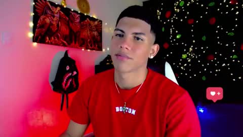 Snapshot of damian_latinxxx chatting on 01-04-25, 02:46 Damian online show from 01-04-25, 02:46
