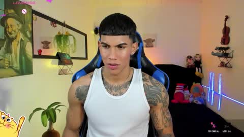 Snapshot of damian_latinxxx chatting on 03-21-26, 08:19 Damian online show from 03-21-26, 08:19