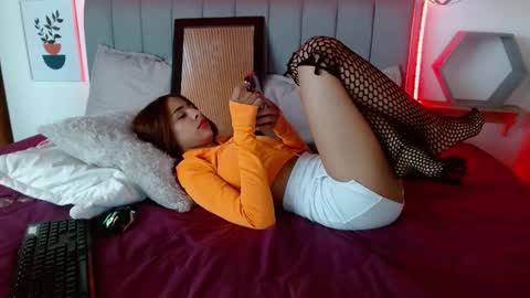 damian_n_lissa online show from 12-31-24, 10:48