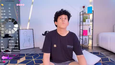 damian_salvatoree online show from 11-26-25, 08:04