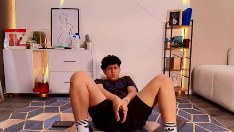 damian_salvatoree online show from 01-14-26, 04:29