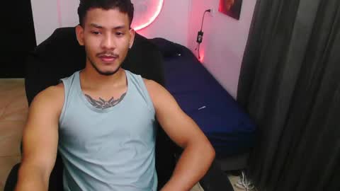 instagram damiannreed. online show from 04-30-26, 03:24