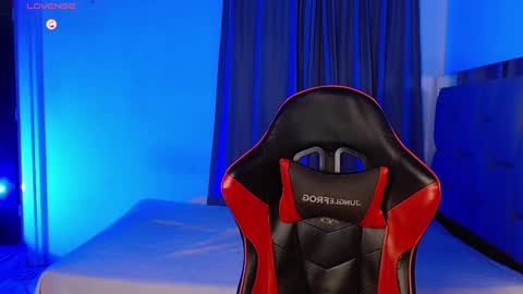 damiano_walker online show from 11-19-25, 04:45