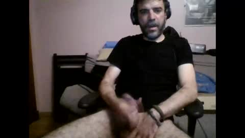 Snapshot of damianour chatting on 10-04-25, 06:17 damianour online show from 10-04-25, 06:17