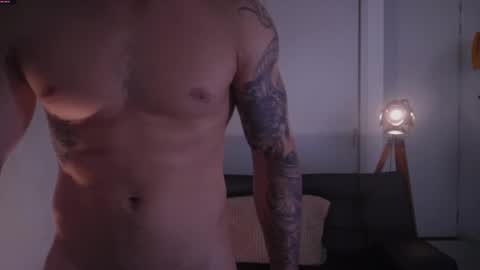 insta damn8   --------  online show from 10-27-25, 03:16