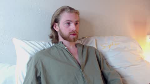 Snapshot of damien_diamond chatting on 12-05-24, 10:23 damien_diamond online show from 12-05-24, 10:23