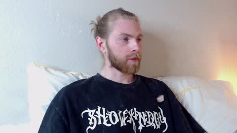 Snapshot of damien_diamond chatting on 01-05-25, 09:47 damien_diamond online show from 01-05-25, 09:47