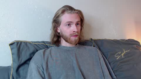 Snapshot of damien_diamond chatting on 01-25-25, 03:52 damien_diamond online show from 01-25-25, 03:52