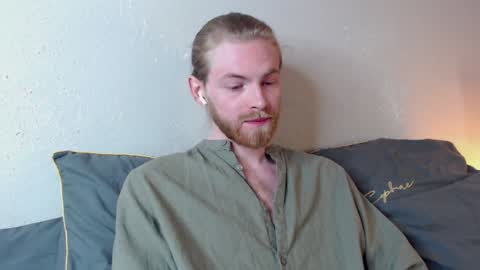 Snapshot of damien_diamond chatting on 01-27-25, 09:55 damien_diamond online show from 01-27-25, 09:55