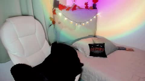 Criss online show from 10-18-25, 12:13