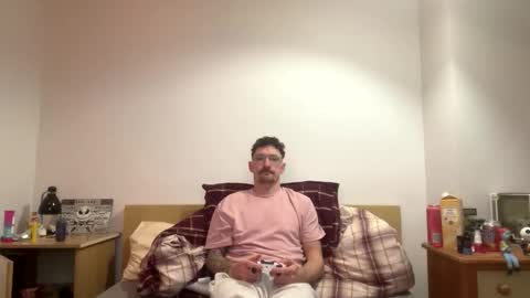 damo111694 online show from 02-21-26, 10:44