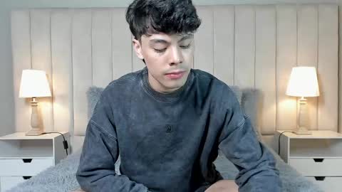 Snapshot of damon_nort chatting on 02-27-25, 11:52 DEMON NORTH online show from 02-27-25, 11:52