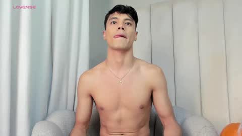 Snapshot of damon_nort chatting on 10-30-25, 02:51 DEMON NORTH online show from 10-30-25, 02:51