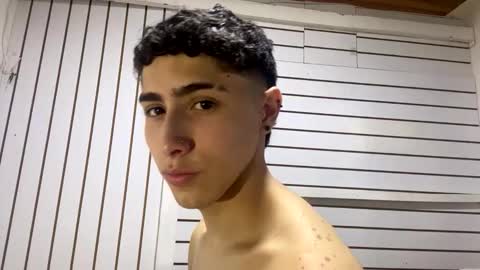 damonx_x online show from 01-09-26, 08:10