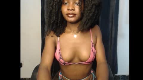 Snapshot of damsel8 chatting on 01-17-26, 05:38 leah online show from 01-17-26, 05:38