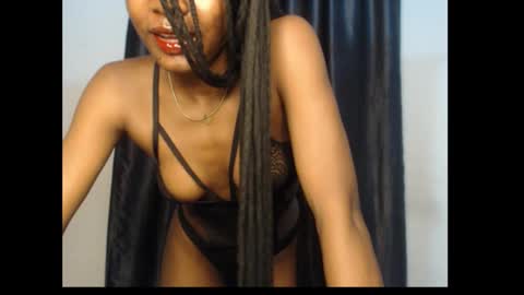 Snapshot of damsel8 chatting on 02-18-26, 05:31 leah online show from 02-18-26, 05:31