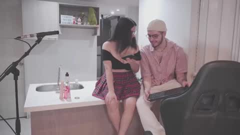 Snapshot of dan_and_daya chatting on 11-23-25, 12:05 AbyssVoid online show from 11-23-25, 12:05