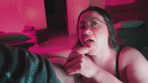 Snapshot of dan_and_daya chatting on 02-21-26, 08:26 AbyssVoid online show from 02-21-26, 08:26