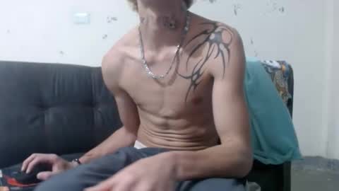 dan_jonson15 online show from 02-05-26, 03:22