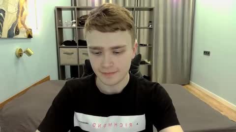 Dany online show from 02-17-25, 01:15