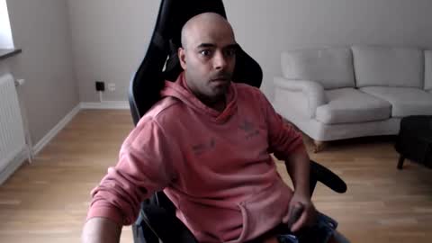 dan_the_man43 online show from 03-08-26, 01:59