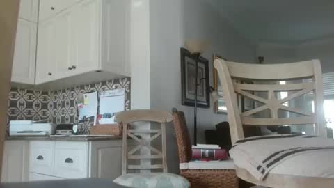 Snapshot of dan_va chatting on 01-26-25, 01:36 Dan online show from 01-26-25, 01:36