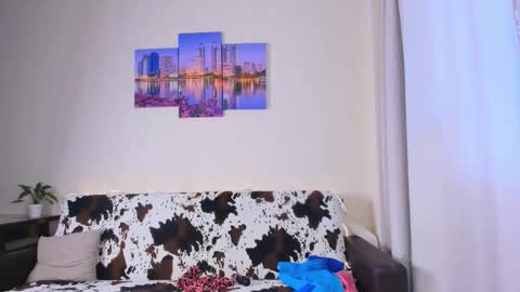 Dana online show from 09-15-25, 08:14