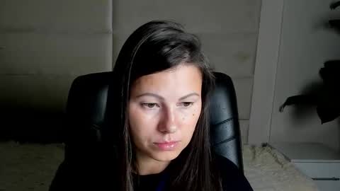 Dana Dom online show from 10-14-25, 01:17