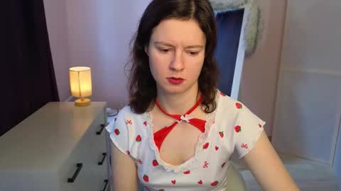 Snapshot of dana_magical chatting on 11-14-25, 11:20 DANA online show from 11-14-25, 11:20