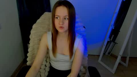 Snapshot of dana_orchid_ chatting on 02-22-26, 09:35 Dana online show from 02-22-26, 09:35