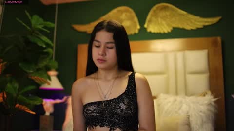 danaa_rouse online show from 10-10-25, 08:19