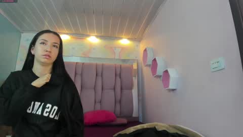    online show from 12-10-24, 07:22