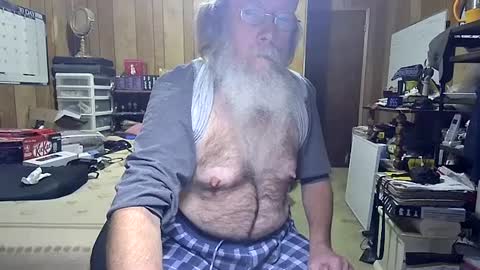 Snapshot of danagm chatting on 01-04-25, 04:54 Dana online show from 01-04-25, 04:54