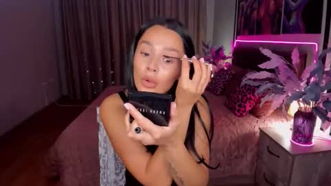 Snapshot of danamiers chatting on 10-13-25, 03:50 DanaMiers online show from 10-13-25, 03:50