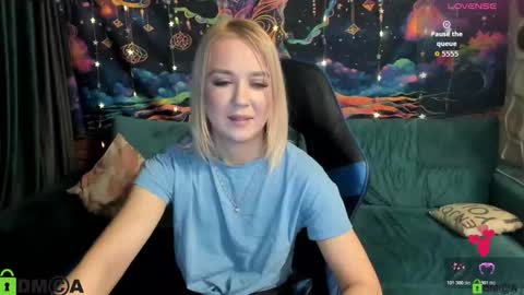 dances_queen online show from 02-27-26, 08:25