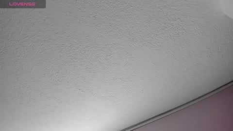 Snapshot of danee_19 chatting on 02-17-26, 11:50 Daniela online show from 02-17-26, 11:50