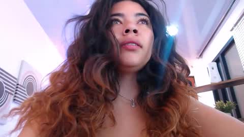 Veronica online show from 11-12-25, 11:21