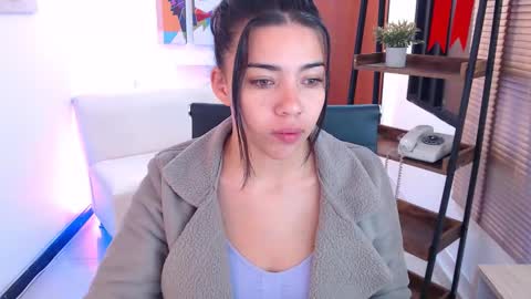 Veronica online show from 02-26-26, 11:09