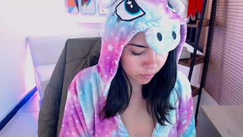 Veronica online show from 05-30-26, 11:40