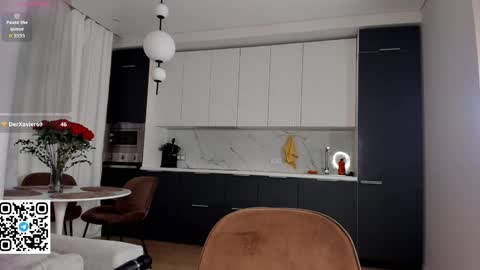 Snapshot of danger_bella chatting on 03-19-26, 07:40 Bella online show from 03-19-26, 07:40