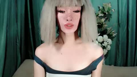 Snapshot of dangerouscock69_nica chatting on 04-14-26, 10:10 Nica online show from 04-14-26, 10:10