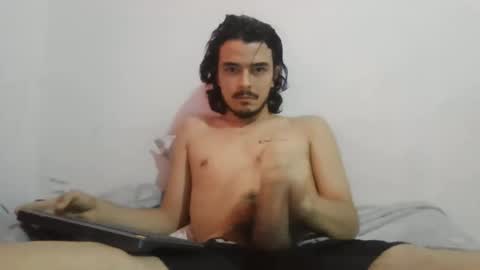 Snapshot of dani_42017 chatting on 10-24-25, 11:50 dani_42017 online show from 10-24-25, 11:50