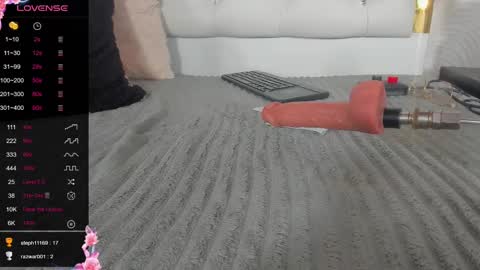 DANI online show from 02-20-25, 05:40