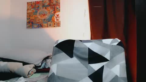 dani y jocelyn online show from 03-01-25, 05:27