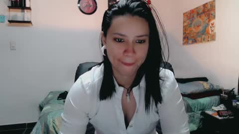dani y jocelyn online show from 03-04-25, 11:19