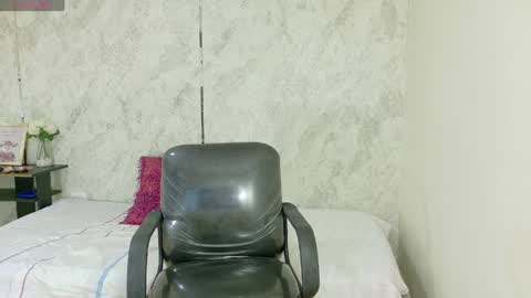 dani_lue online show from 05-08-26, 02:33