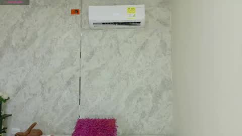 dani_lue online show from 05-10-26, 12:32