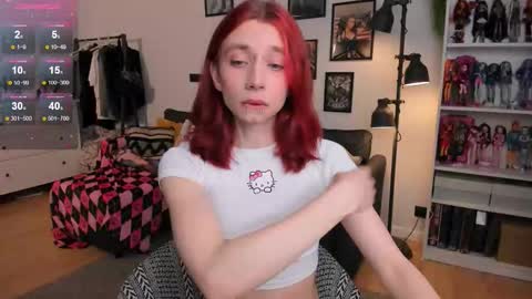 Snapshot of dani_mur chatting on 03-22-26, 08:34 Daniel online show from 03-22-26, 08:34