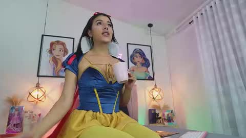   online show from 06-20-26, 07:05