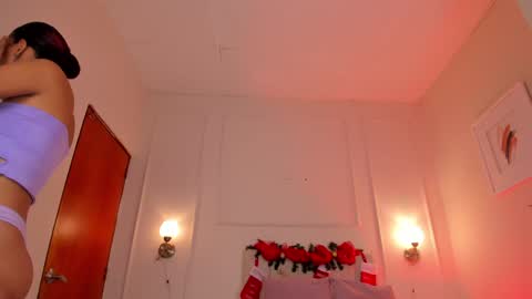 Hi I am Dani online show from 12-13-24, 11:34